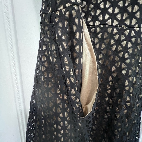 Caren Forbes romper with pockets - Picture 6 of 6